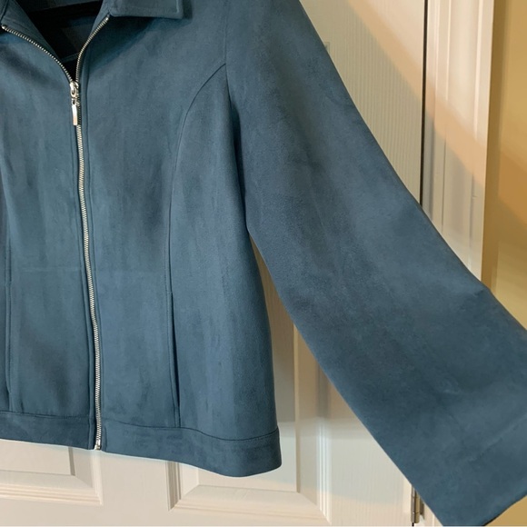 Chico’s Teal Faux Suede Zipper Jacket, size 1 (M/8) - Picture 4 of 9